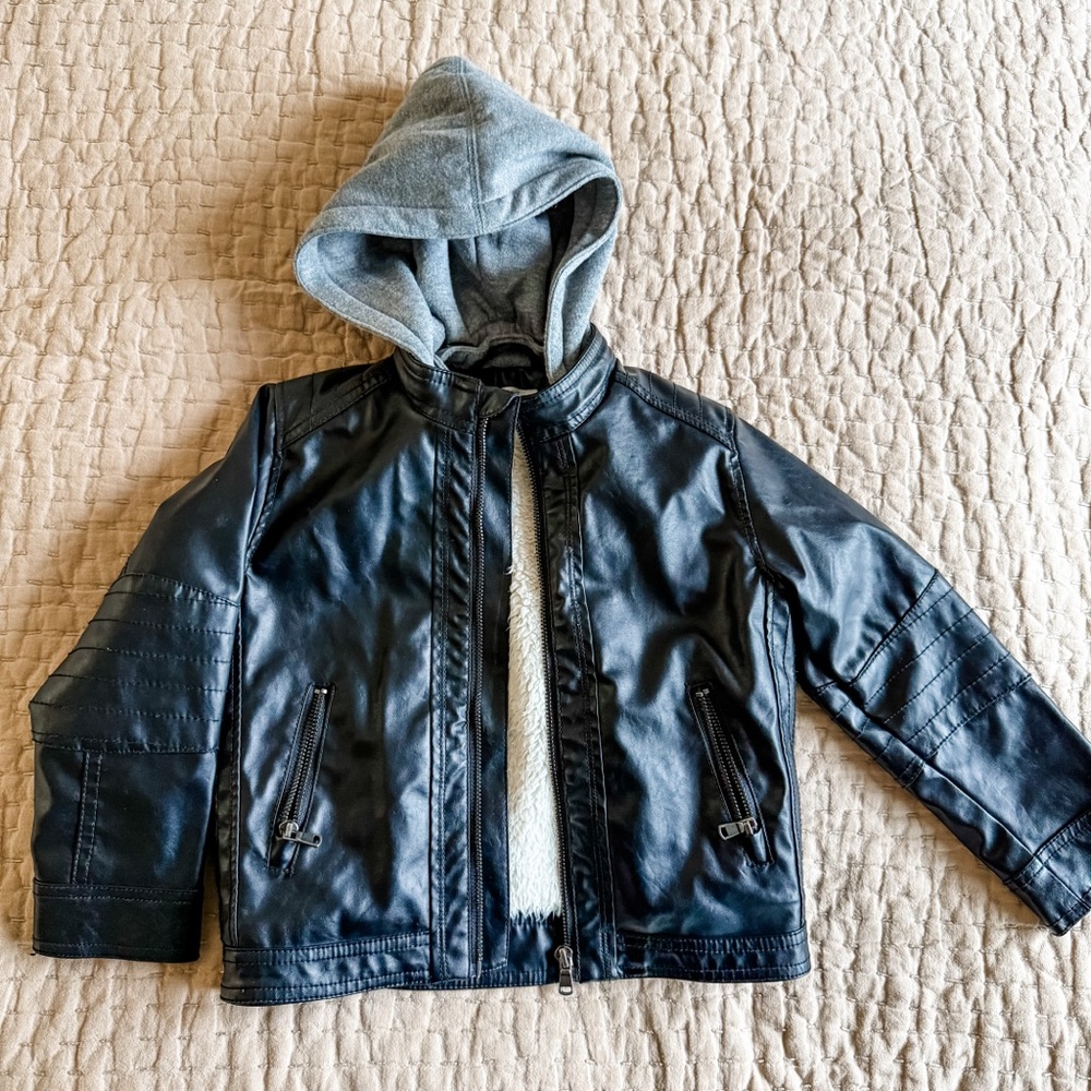 H&M Black Faux Leather Jacket Sherpa Lined with Gray Hood - Kids 4/5